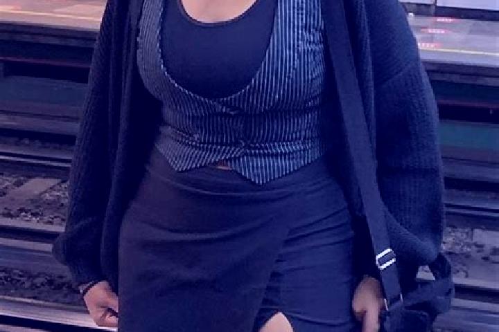 Violet, 38 — Escort in Kerpickoey, Turkey