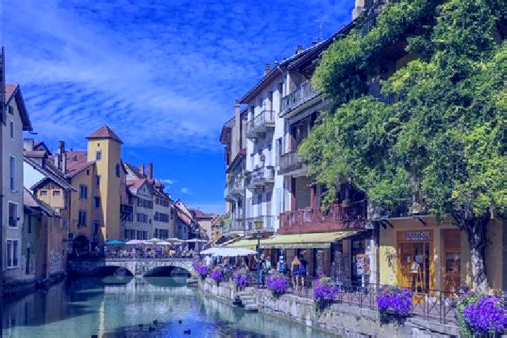 Violet, 38 — Escort in Venes, France