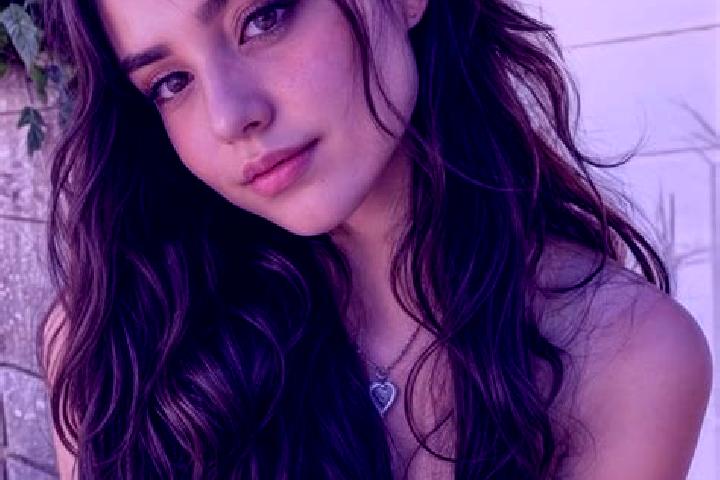 Violet, 39, a black hazel-eyed slavic companion based in Nucsoara. Offering Party Girl, Overnight, OWO. Available for incall and outcall, overnight bookings ...