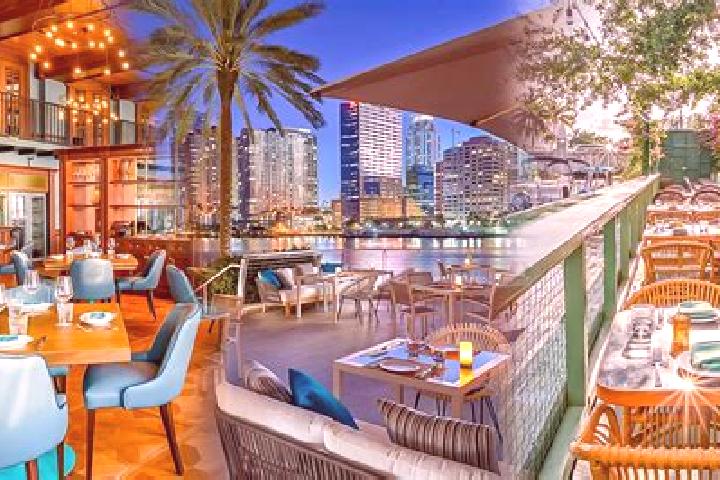 Violet, 39 — Escort in Miami Beach, United States