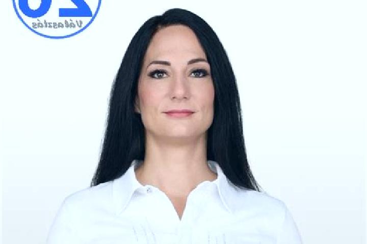 Violet, 39 — Escort in Peneszlek, Hungary