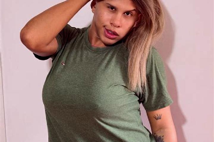 Violet, 39 — Escort in Sabanagrande, Colombia