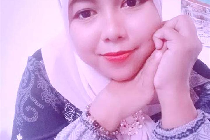 Violet, 39 — Escort in Tambakrejo, Indonesia