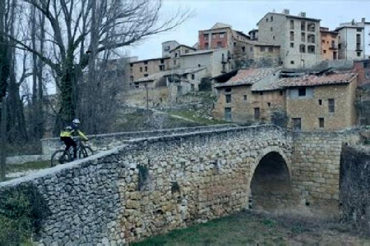 Violet, 39 — Escort in Torre de Arcas, Spain