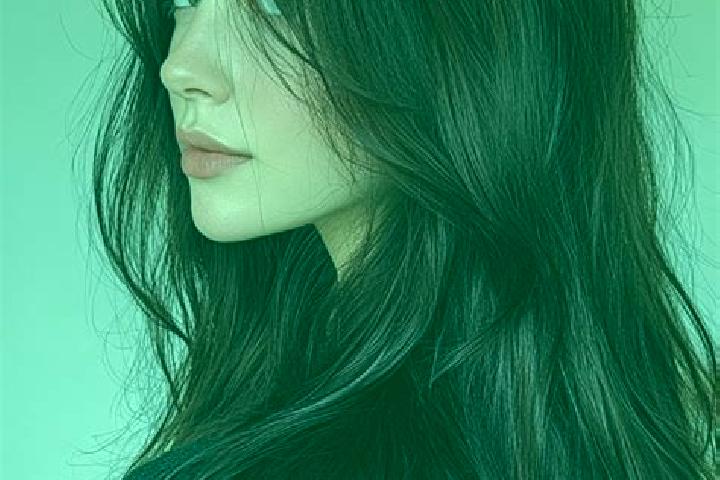 Willow, 20, a auburn brown-eyed european companion based in La Plata. Offering Girlfriend Experience, BDSM, OWO. Available for incall and outcall, day and ev...