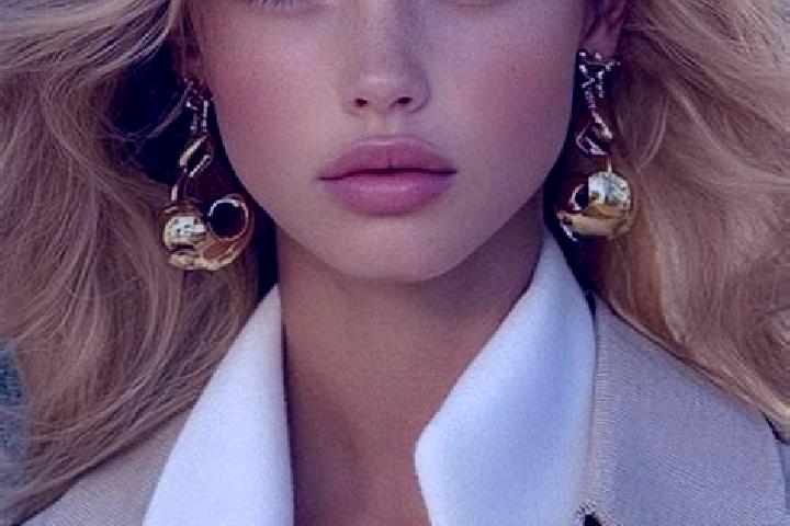 Willow, 20, a blonde grey-eyed latina companion based in Balca. Offering Girlfriend Experience, Roleplay, Duos. Available for incall and outcall, overnight b...