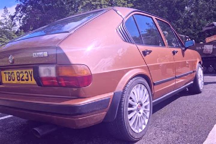 Willow, 20, a chestnut grey-eyed asian companion based in Condove. Offering Erotic Massage, Deep French Kissing, BDSM, Party Girl. Available for incall and o...