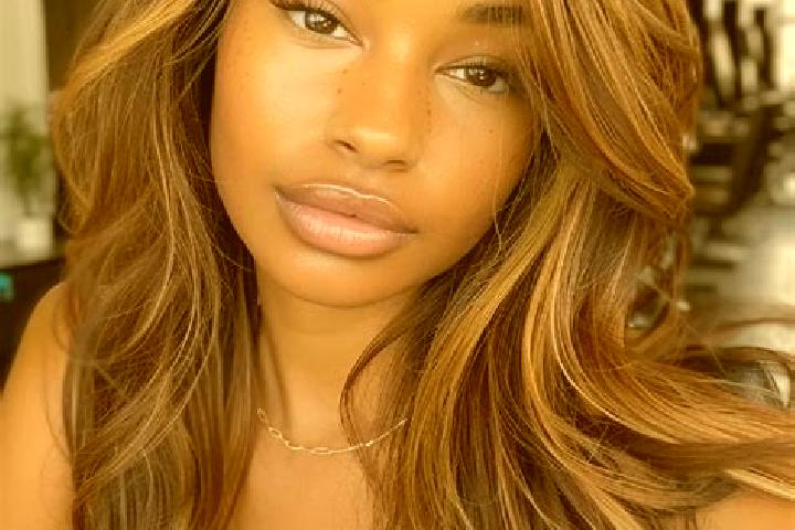 Willow, 20, a dark blonde brown-eyed mediterranean companion based in Mohe. Offering Erotic Massage, Couples, Domination. Available for incall and outcall, d...