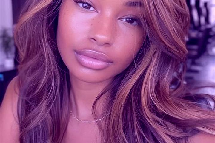 Willow, 20, a dark blonde dark-eyed mixed companion based in Shangri-La. Offering Massage, BDSM, Girlfriend Experience, Dinner Date. Available for incall and...