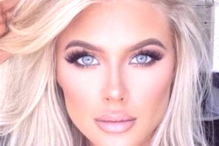 Willow, 20, a platinum blonde hazel-eyed mixed companion based in Castelo Branco. Offering Tantra, Domination, CIM, Striptease. Available for incall and outc...