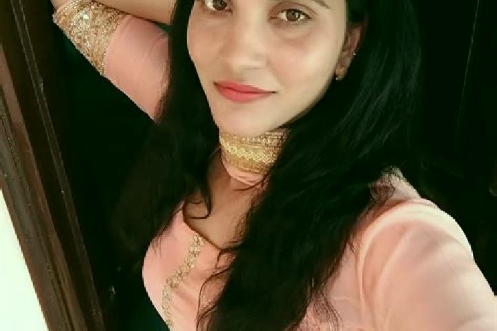 Willow, 20 — Escort in Samalkha, India