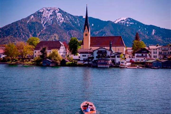 Willow, 20 — Escort in Tegernsee, Germany