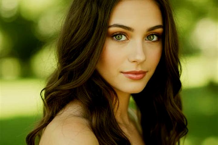 Willow, 21, a black brown-eyed mixed companion based in Terragnolo. Offering Dinner Date, GFE. Available for incall and outcall, overnight bookings available.