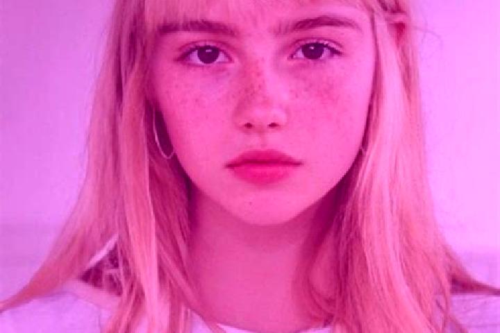 Willow, 21, a blonde brown-eyed caucasian companion based in Sir. Offering Deep French Kissing, Striptease, Prostate Massage. Available for incall and outcal...