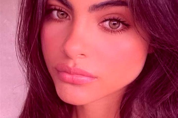 Willow, 21, a chestnut green-eyed indian companion based in Joutseno. Offering Tantra, Roleplay, Prostate Massage. Available for incall and outcall, overnigh...