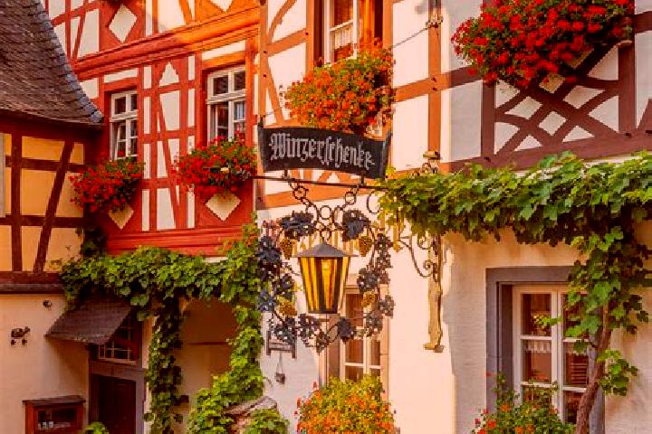 Willow, 21 — Escort in Fuldabruck, Germany