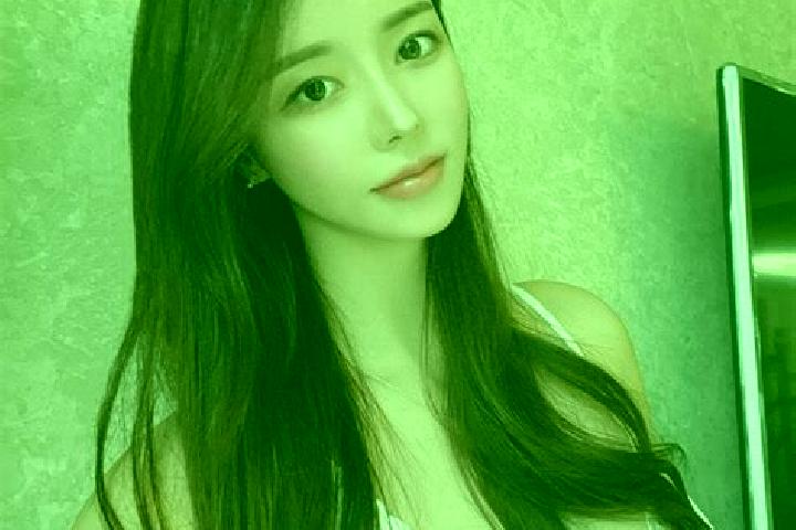 Willow, 21 — Escort in Shuitianzhuang, China