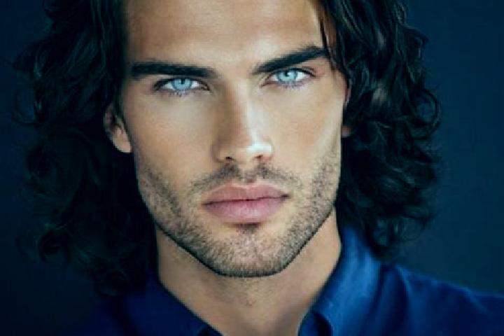 Willow, 22, a black blue-eyed caucasian companion based in Hohenpeissenberg. Offering A-Level, Deep French Kissing, Dinner Date. Available for incall and out...