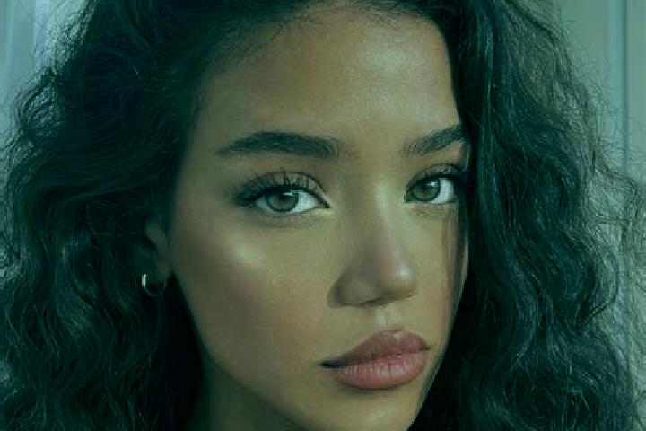 Willow, 22, a black brown-eyed caribbean companion based in Prigorodka. Offering Overnight, Deep French Kissing, Roleplay. Available for incall and outcall, ...