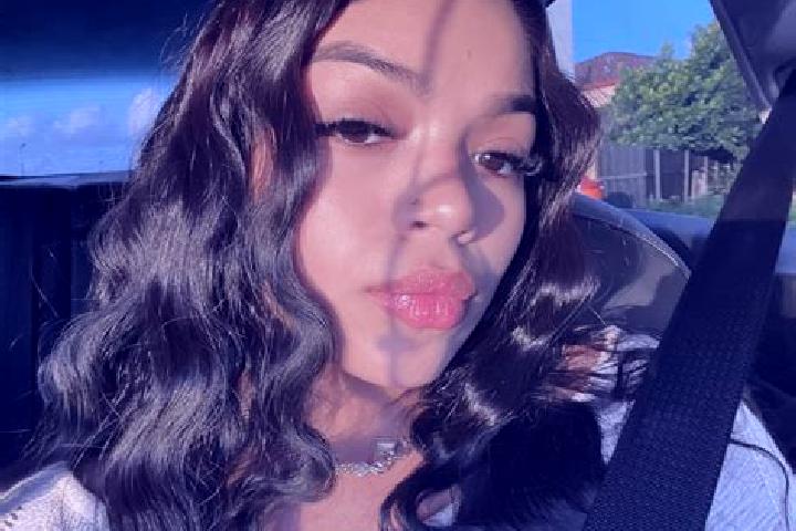 Willow, 22, a black brown-eyed latina companion based in Xocen. Offering Travel Companion, BDSM. Available for incall and outcall, day and evening dates.