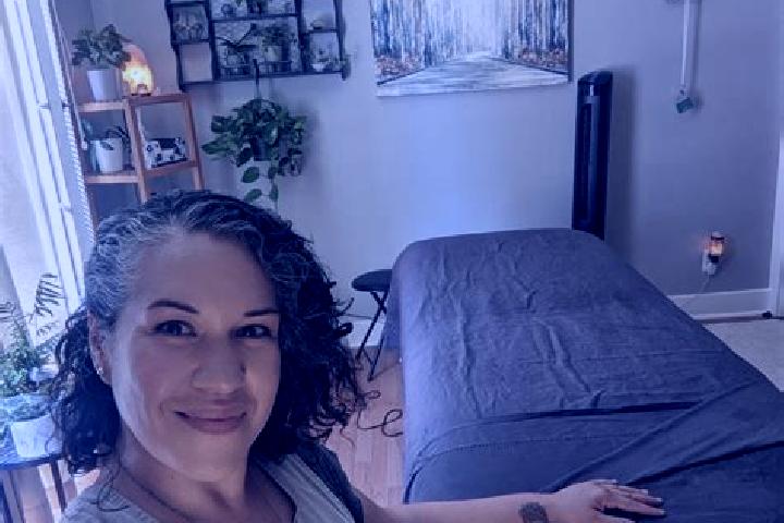 Willow, 22, a black brown-eyed mixed companion based in Susqueda. Offering Overnight, CIM, Massage. Available for incall and outcall, day and evening dates.