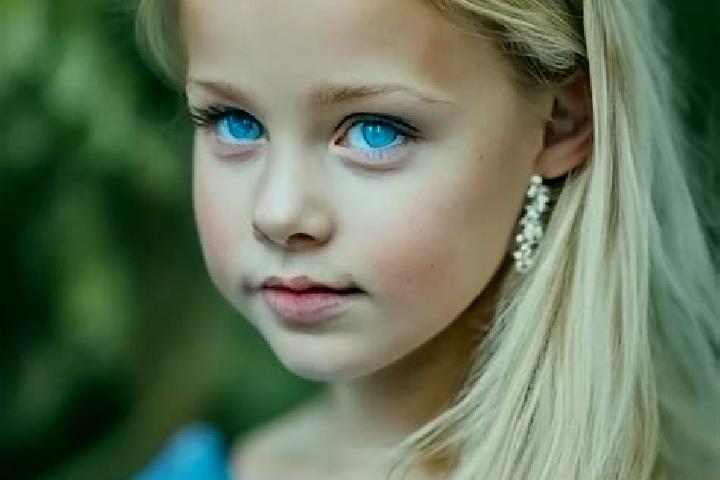 Willow, 22, a blonde blue-eyed middle eastern companion based in Mauves-sur-Loire. Offering Fetish, OWO, 69. Available for incall and outcall, day and evenin...