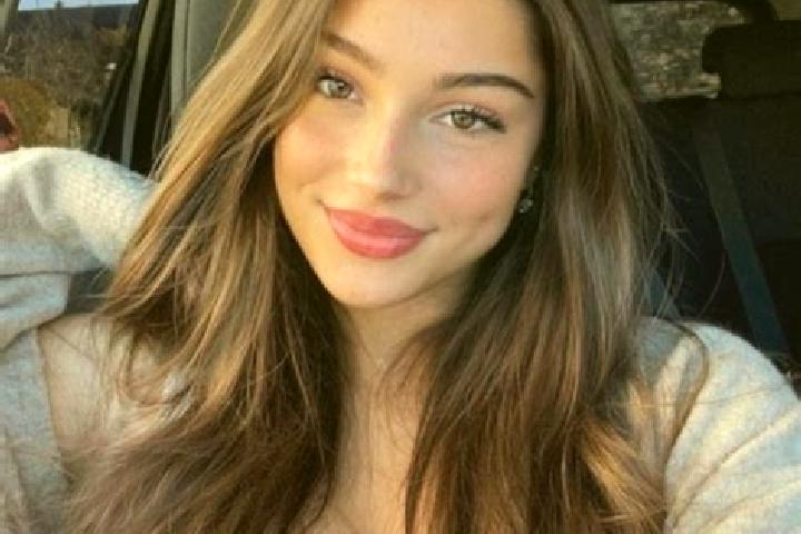 Willow, 22, a blonde hazel-eyed latina companion based in Marbach an der Donau. Offering Couples, Deep French Kissing, Fetish, Duos. Available for incall and...