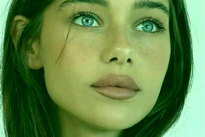 Willow, 22, a brunette grey-eyed caucasian companion based in Borstendorf. Offering Party Girl, OWO, A-Level. Available for incall and outcall, overnight boo...