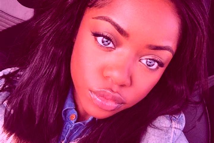 Willow, 22, a chestnut blue-eyed ebony companion based in Talaja. Offering OWO, Dinner Date, GFE. Available for incall and outcall, overnight bookings availa...