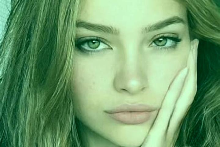 Willow, 22, a dark blonde hazel-eyed european companion based in Grasbrunn. Offering Party Girl, Duos, Tantra. Available for incall and outcall, day and even...