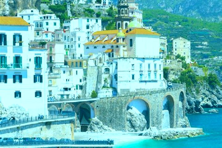 Willow, 22 — Escort in Banchette, Italy