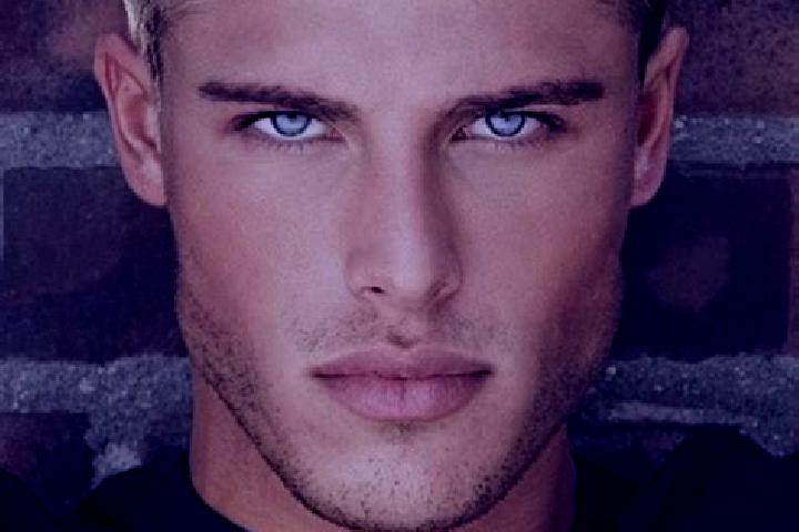 Willow, 23, a blonde amber-eyed caucasian companion based in Holts Summit. Offering Party Girl, Girlfriend Experience, Duos. Available for incall and outcall...