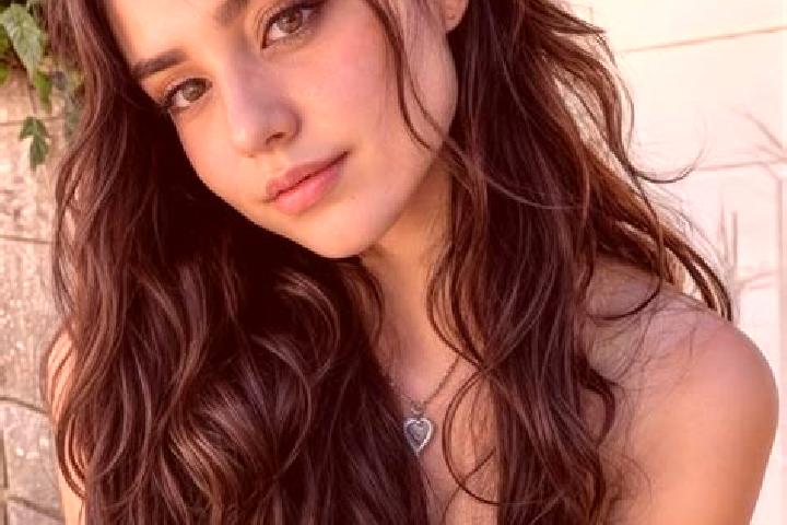 Willow, 23, a brunette hazel-eyed middle eastern companion based in Payas. Offering Striptease, Overnight, CIM, OWO, 69. Available for incall and outcall, da...