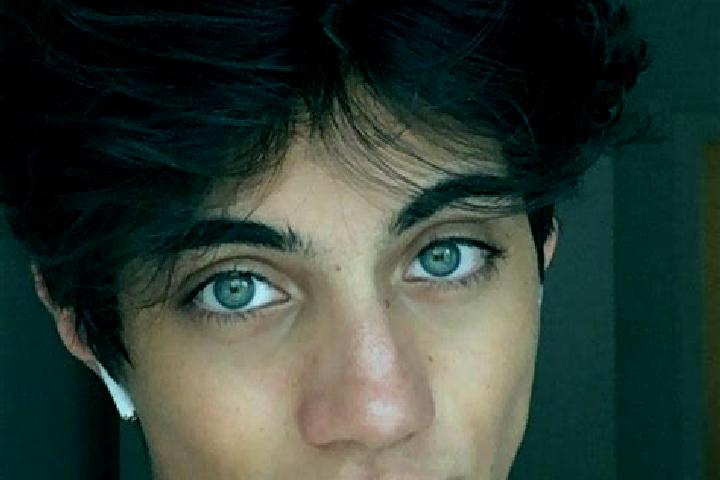 Willow, 23, a chestnut grey-eyed indian companion based in Novosedly. Offering Roleplay, GFE, Party Girl, Striptease, Erotic Massage. Available for incall an...
