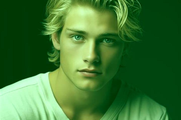 Willow, 23, a dark blonde grey-eyed european companion based in Leirvik. Offering Dinner Date, Roleplay, A-Level. Available for incall and outcall, overnight...