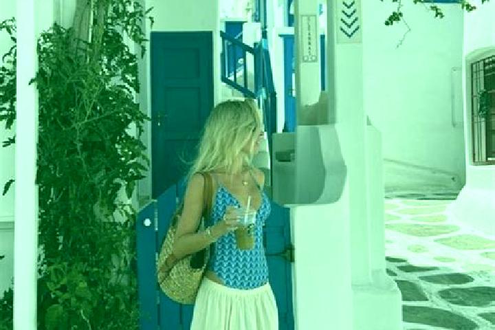 Willow, 23 — Escort in Elateia, Greece