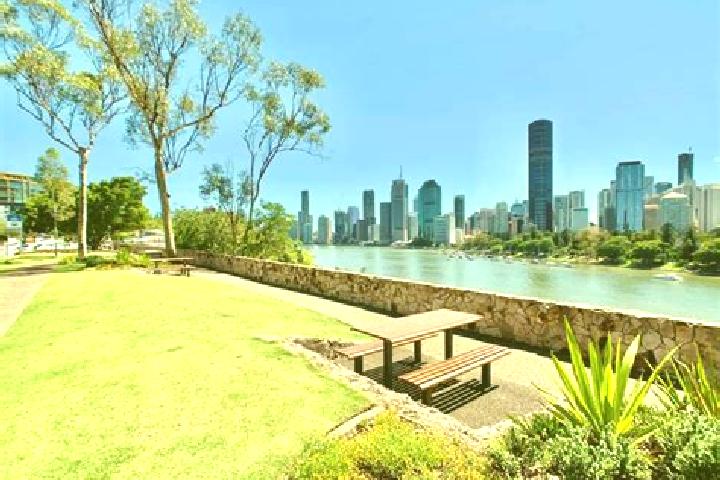 Willow, 23 — Escort in Kangaroo Point, Australia