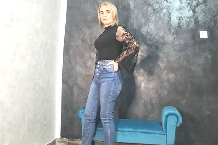 Willow, 23 — Escort in Secas, Romania