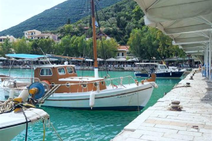Willow, 23 — Escort in Vasiliki, Greece