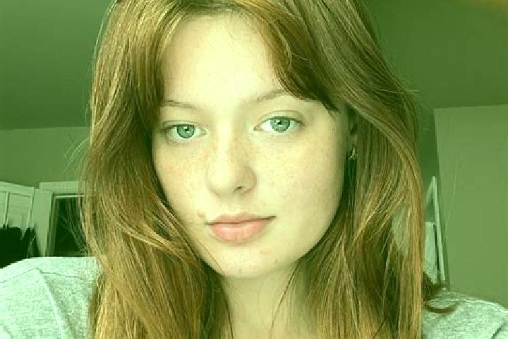 Willow, 24, a chestnut green-eyed caucasian companion based in Pancalan. Offering GFE, OWO, 69. Available for incall and outcall, overnight bookings available.