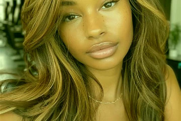 Willow, 24, a dark blonde dark-eyed mixed companion based in Cerro Cora. Offering Fetish, A-Level, Roleplay, Party Girl, Tantra. Available for incall and out...