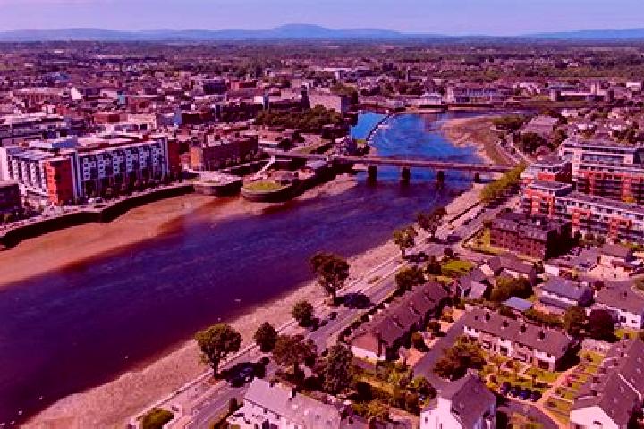 Willow, 24 — Escort in Croom, Ireland