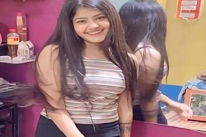 Willow, 24 — Escort in Khadki Buzurg, India