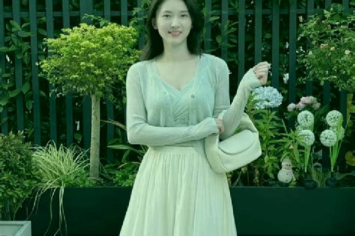 Willow, 25 — Escort in Zhoucheng, China