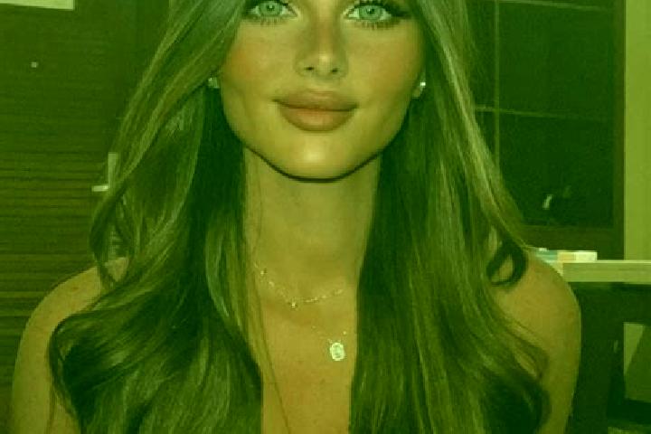 Willow, 26, a brunette dark-eyed mixed companion based in Torrella. Offering Couples, GFE, Fetish, Dinner Date, CIM. Available for incall and outcall, overni...