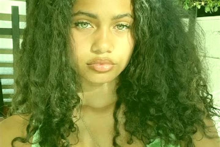 Willow, 26, a red green-eyed mixed companion based in Ribeirao do Pinhal. Offering BDSM, 69, Domination, Duos. Available for incall and outcall, overnight bo...