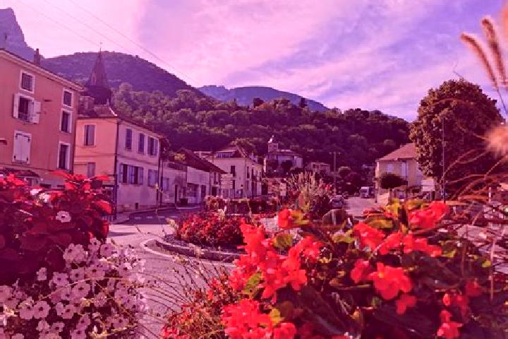 Willow, 26 — Escort in Cornillon, France