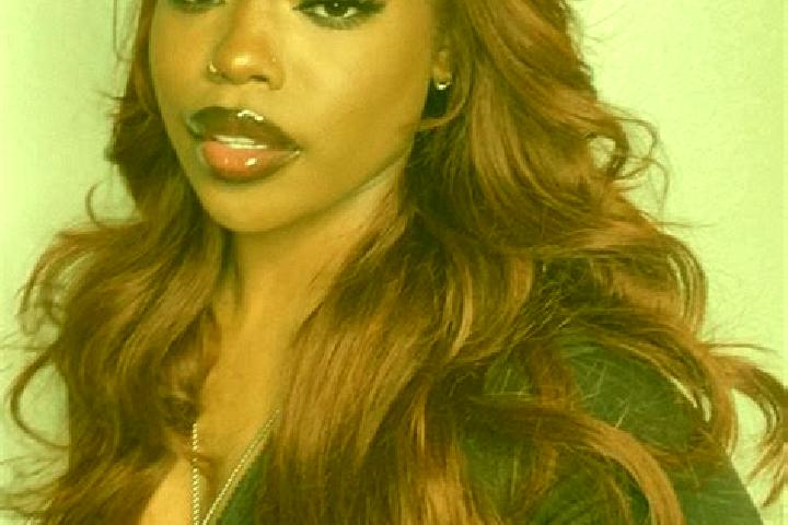 Willow, 27, a auburn amber-eyed ebony companion based in Clyde. Offering 69, Fetish, Roleplay. Available for incall and outcall, day and evening dates.