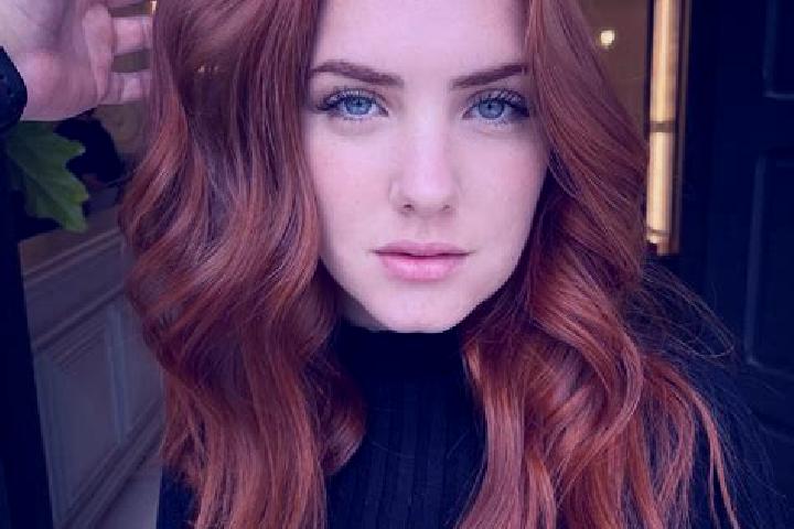 Willow, 27, a auburn blue-eyed middle eastern companion based in Lincoln Heights. Offering OWO, BDSM, Striptease, Girlfriend Experience, Dinner Date. Availab...