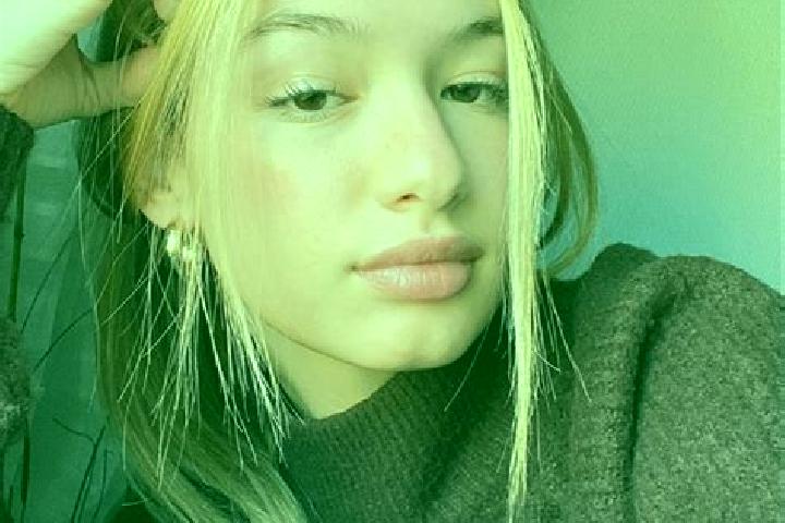 Willow, 27, a blonde brown-eyed indian companion based in Xiangba. Offering Striptease, Prostate Massage, BDSM, OWO, Roleplay. Available for incall and outca...